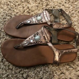 Maurices Sandals